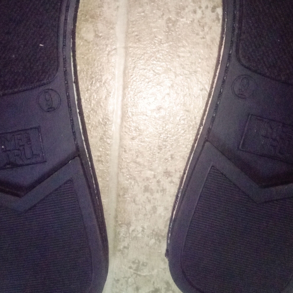 Women's 9 Time and Tru Slip On Bow Tie Flat Sandals - Picture 2 of 3